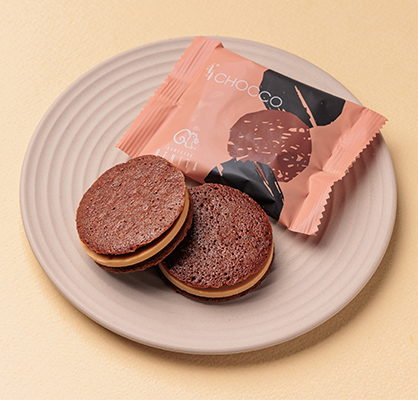 CHOCCO(単品)ココア＆ブロンドチョコレート　216円（税込）