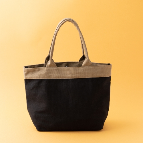 キャンバストート